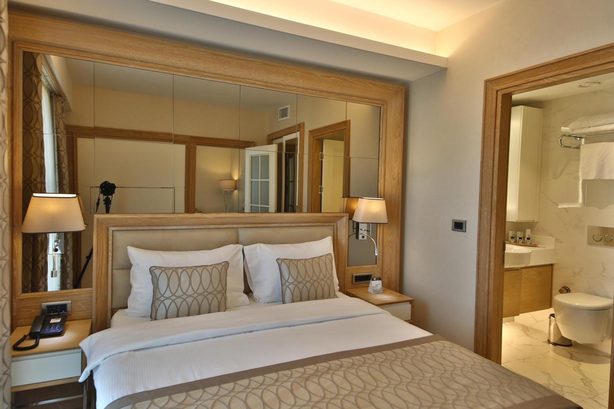 Bof Hotels Ceo Suites Atasehir Стамбул Экстерьер фото